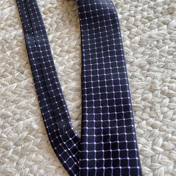 Nordstrom tie - Picture 3 of 4